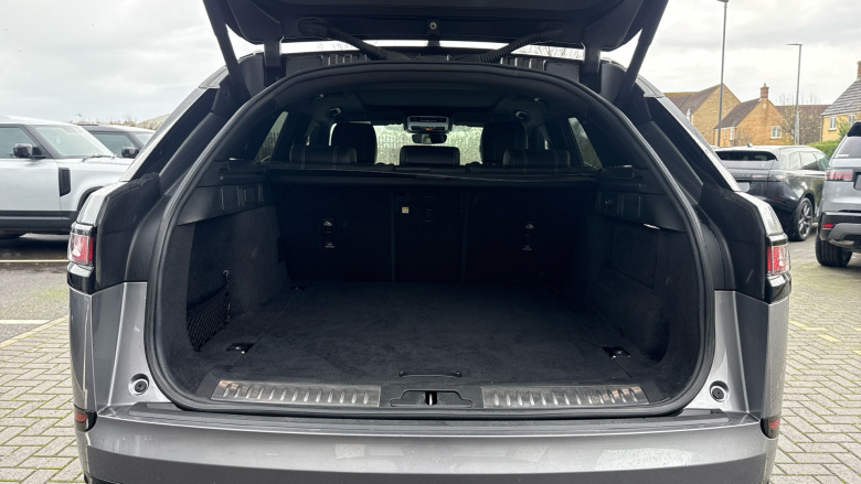 Land Rover Range Rover Velar 2.0 D200 Edition 5dr Auto Diesel Estate